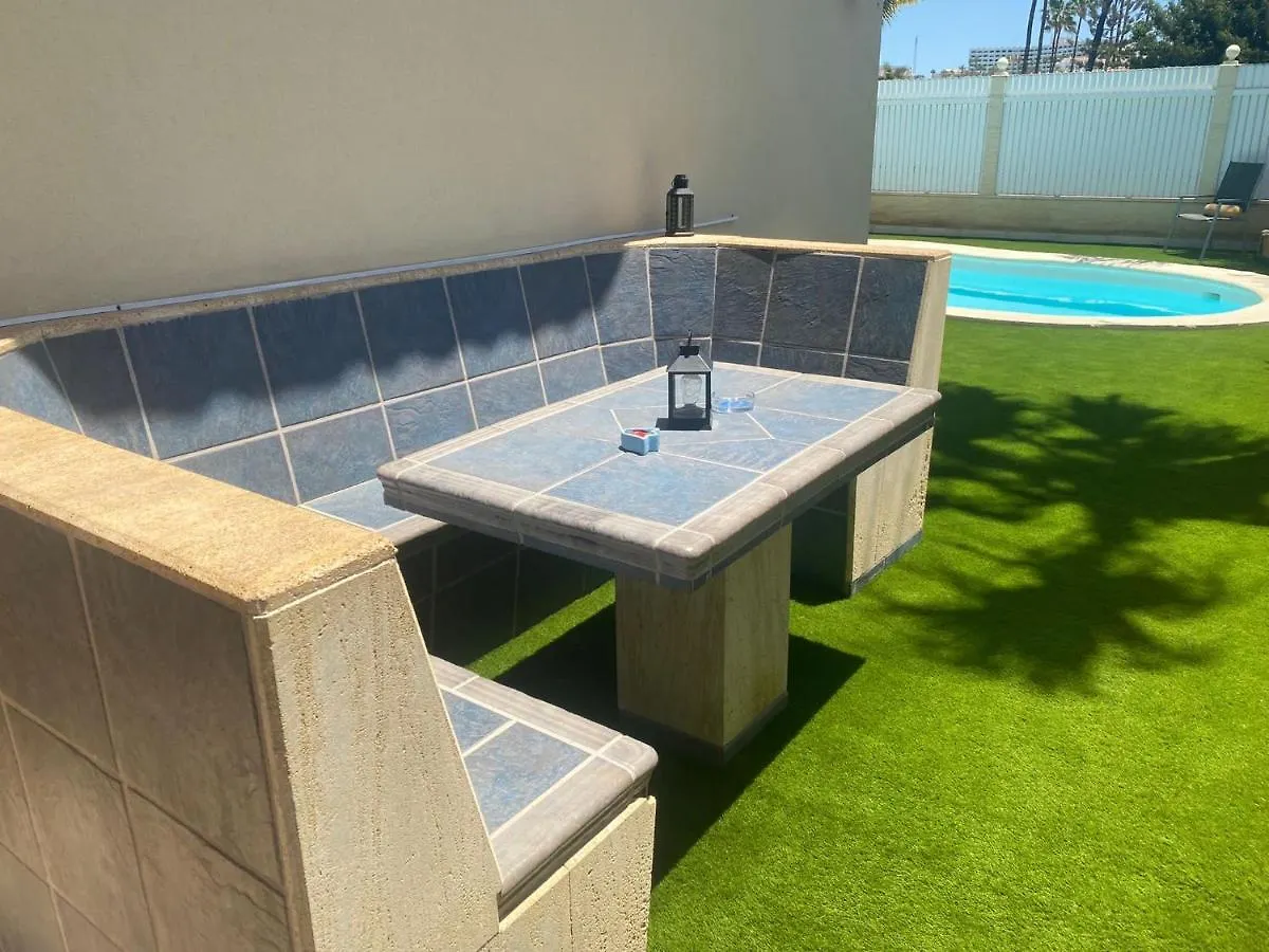 Villa Holiday World Μασπαλόμας