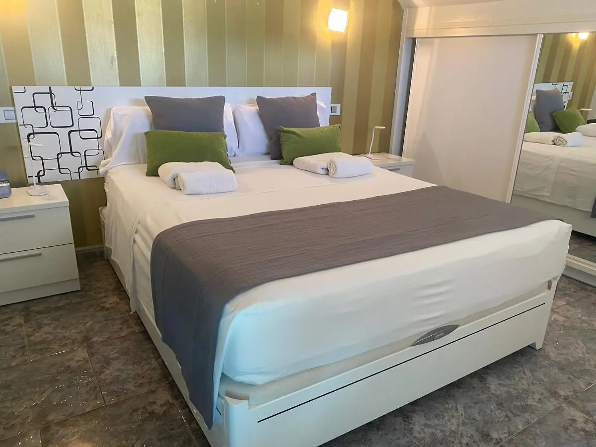 Villa Holiday World Μασπαλόμας